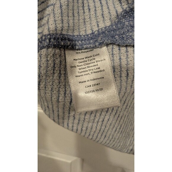 T by TALBOTS Cotton Blend Blue 3/4 Sleeve Twist Back‎ Sweatshirt Sz MP - Picture 4 of 6